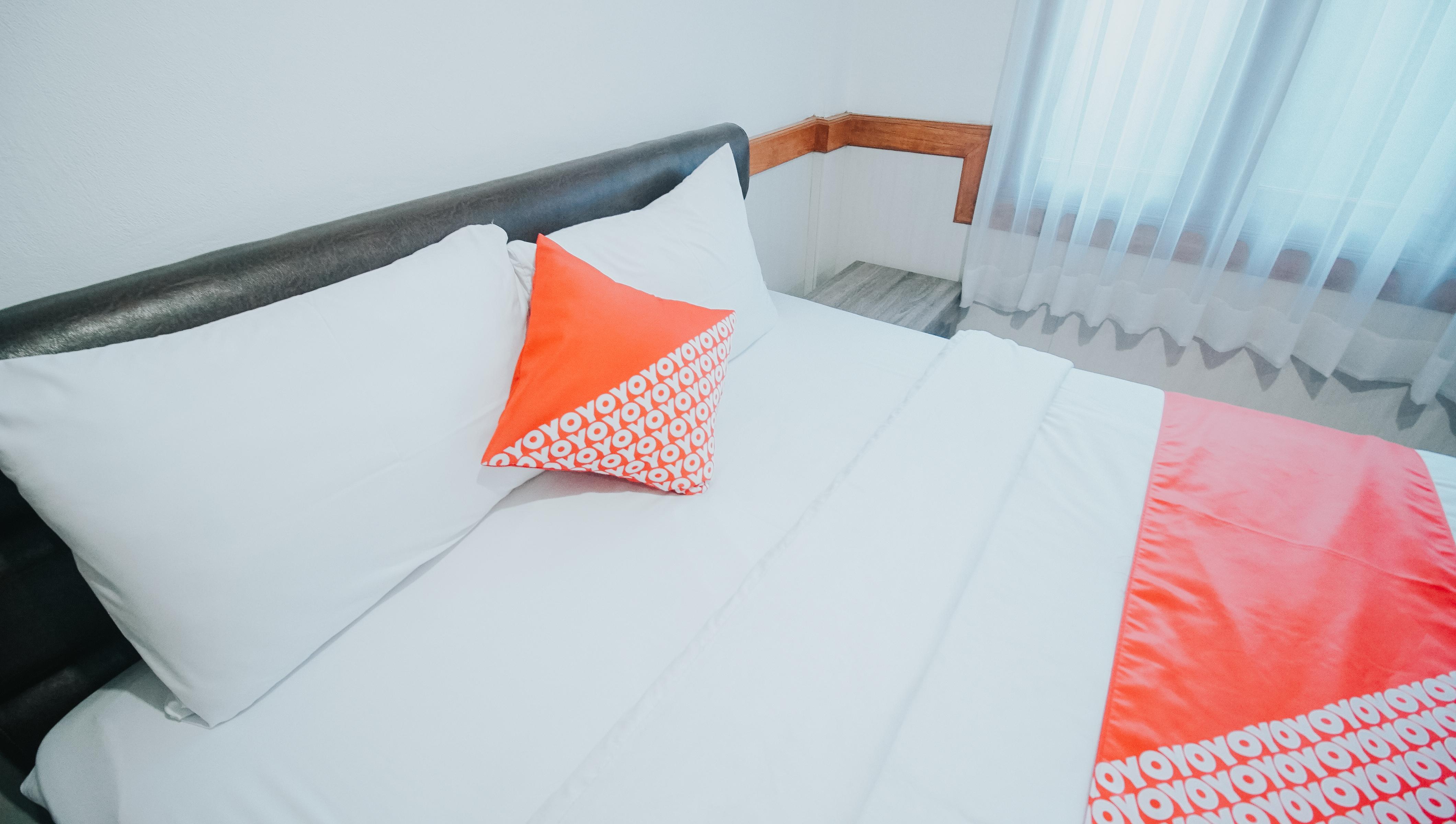 Oyo 1209 Tirtasari Nice Guesthouse Бандунг Екстериор снимка