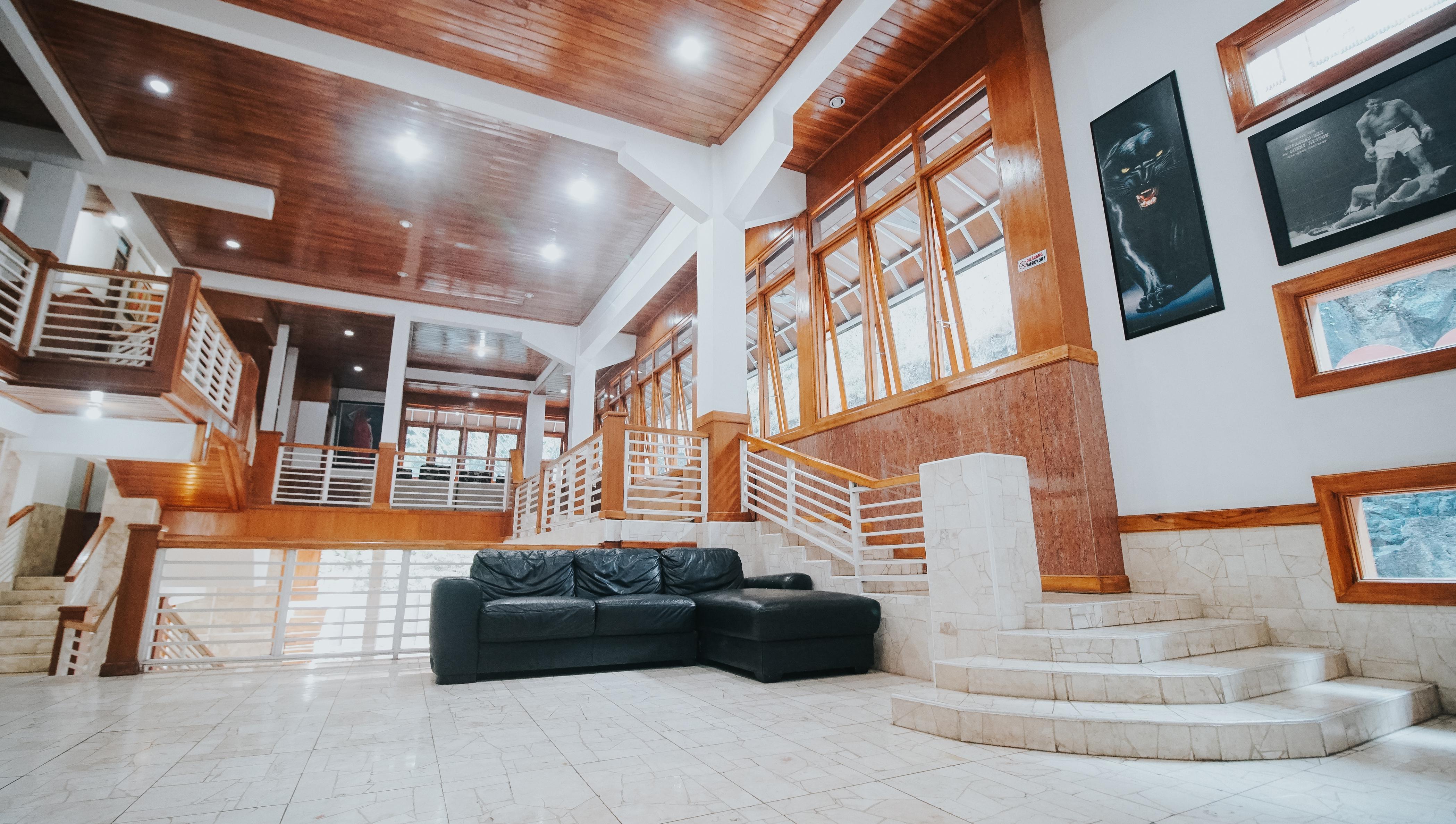 Oyo 1209 Tirtasari Nice Guesthouse Бандунг Екстериор снимка