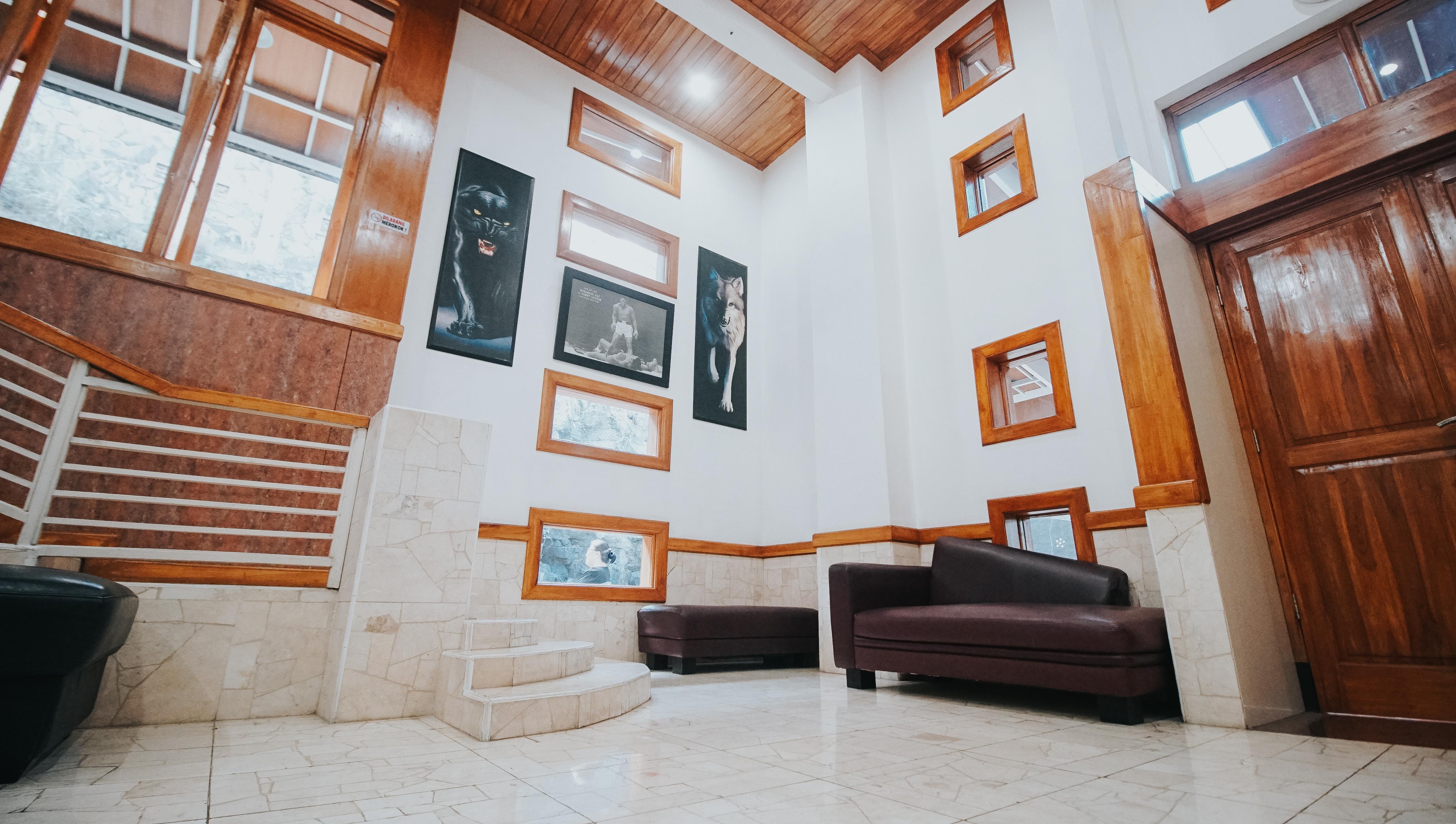 Oyo 1209 Tirtasari Nice Guesthouse Бандунг Екстериор снимка
